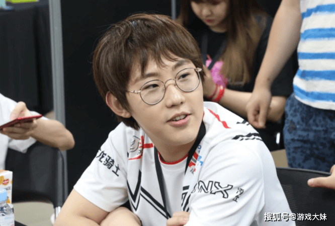 世界冠军imp相亲被对方嫌弃，一说是直播打游戏的，对方直接不理人了