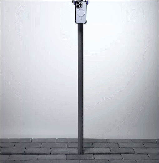 一个手机壳 500 元，比卖手机还赚钱！